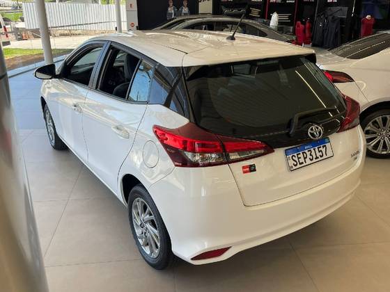 TOYOTA YARIS 1.5 16V FLEX XS MULTIDRIVE